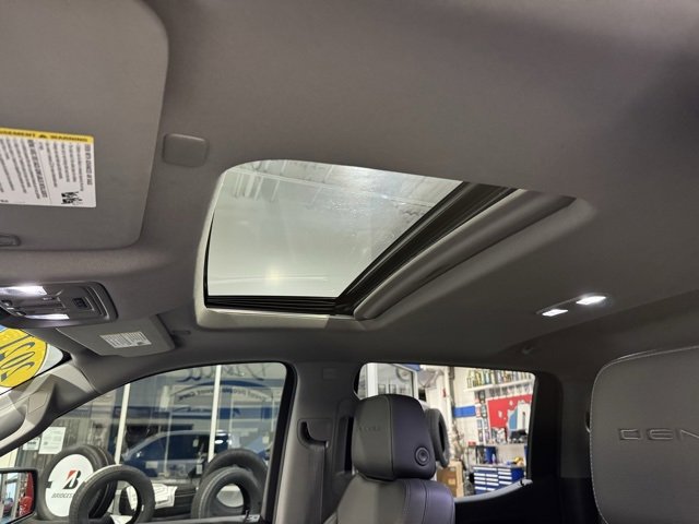 Used 2021 GMC Sierra 1500 Denali image 9