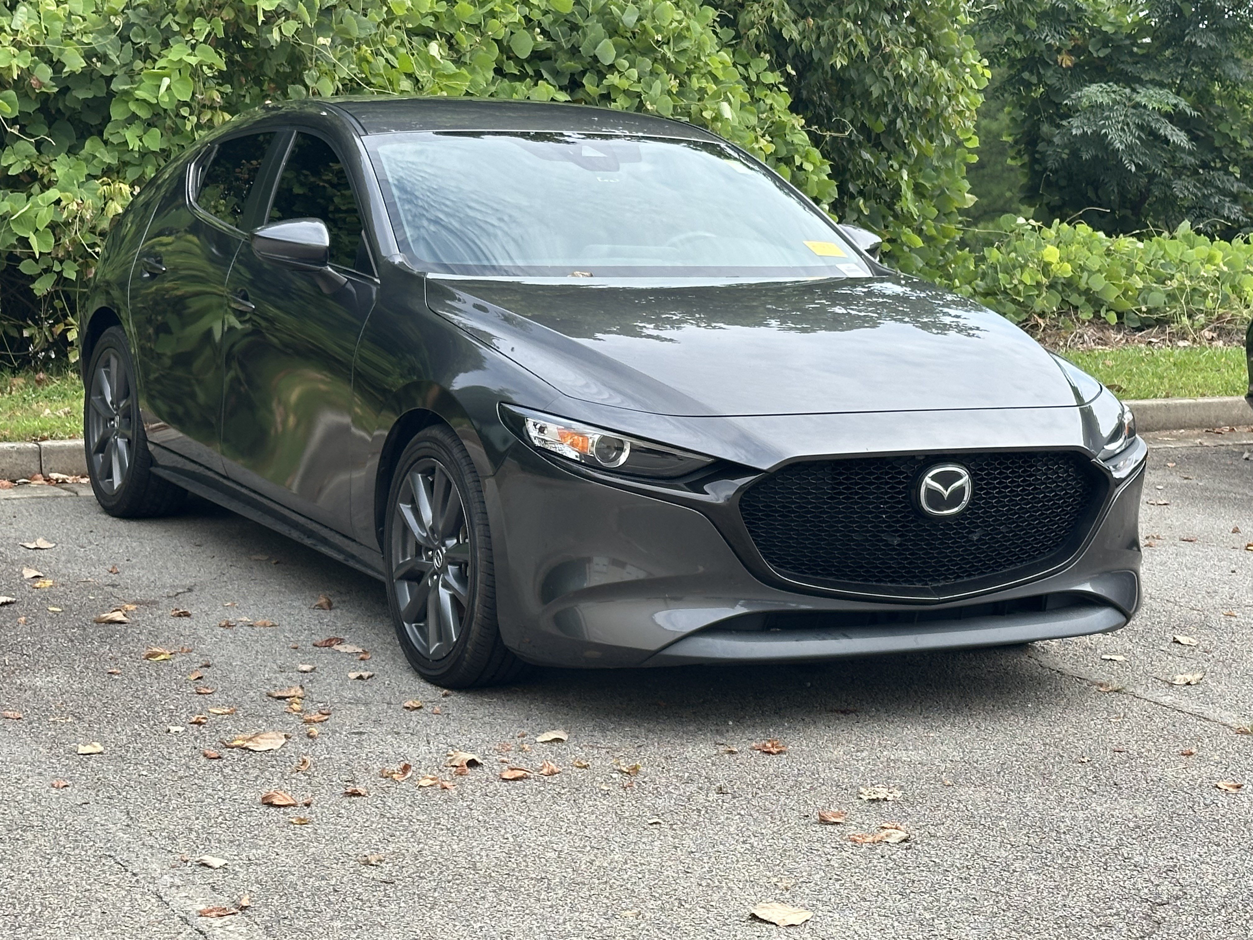 Used 2019 MAZDA MAZDA3 AWD Hatchback image 2