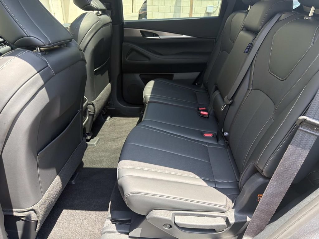 Certified 2026 INFINITI QX60 Pure w/ Cargo Package AWD/4WD image 12
