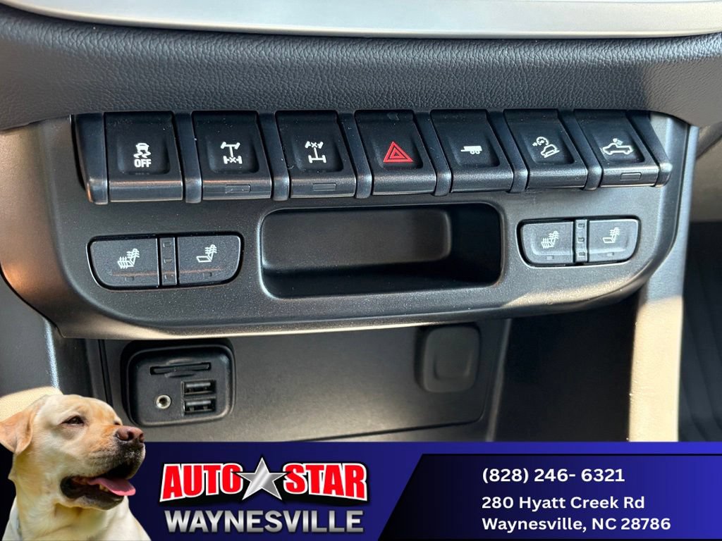 Used 2022 Chevrolet Colorado ZR2 AWD/4WD image 18