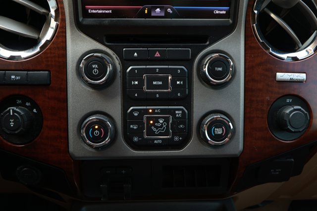 Used 2013 Ford F250 King Ranch image 18