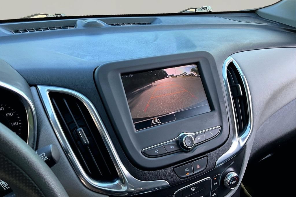 Used 2024 Chevrolet Equinox LS w/ LS Convenience Package FWD image 11