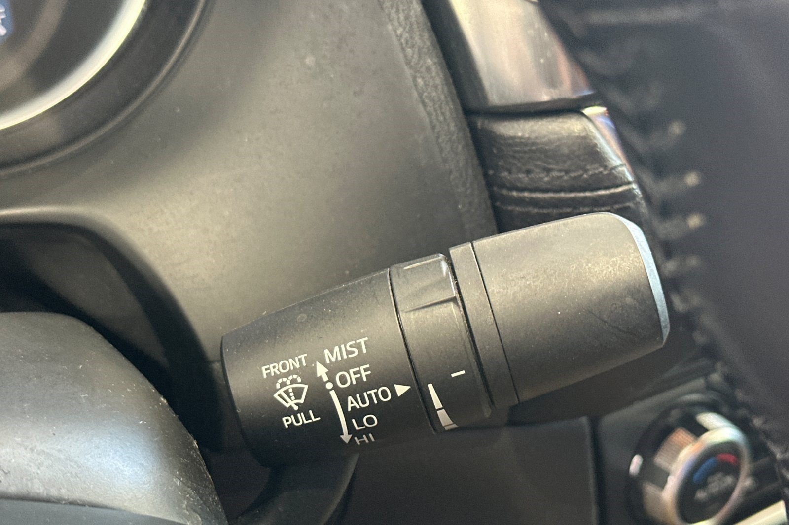 Used 2017 MAZDA MAZDA6 Touring FWD image 32