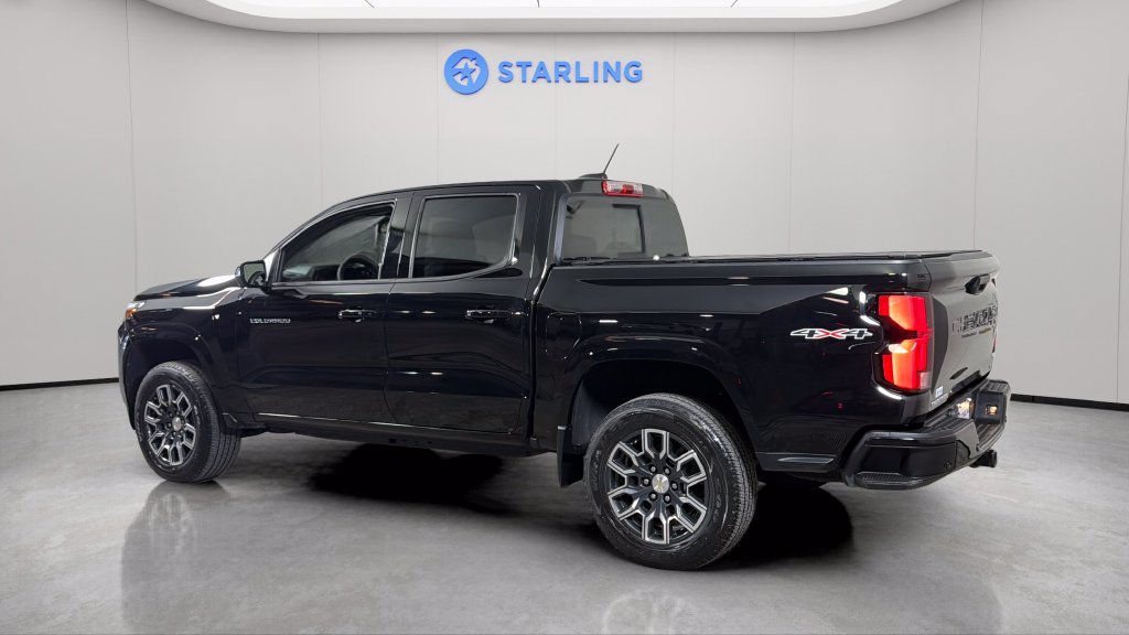 Certified 2023 Chevrolet Colorado LT w/ LT Convenience Package III AWD/4WD image 4