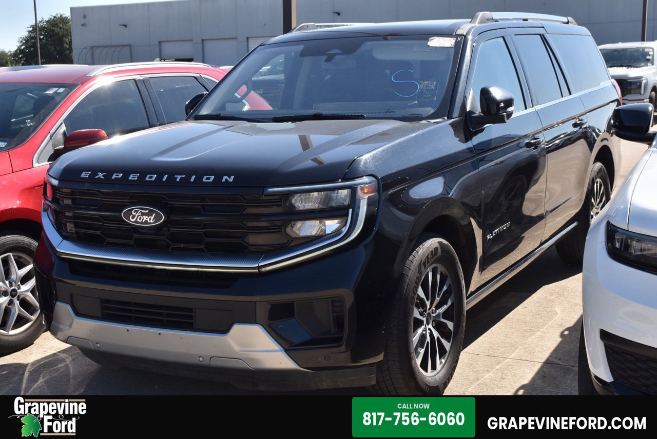Used 2025 Ford Expedition Max Platinum AWD/4WD image 1