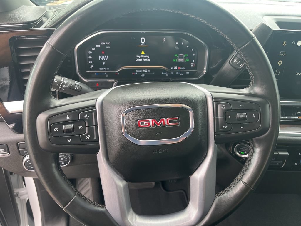 Certified 2025 GMC Sierra 1500 SLT AWD/4WD image 18