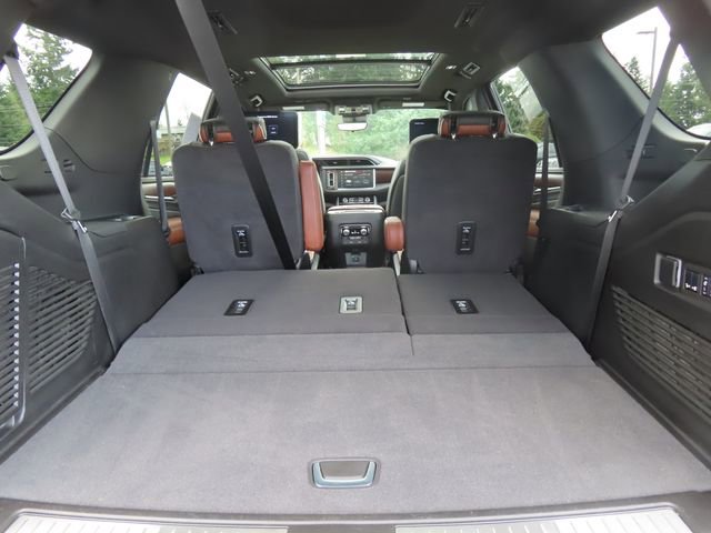 Certified 2024 GMC Yukon Denali Ultimate AWD/4WD image 48