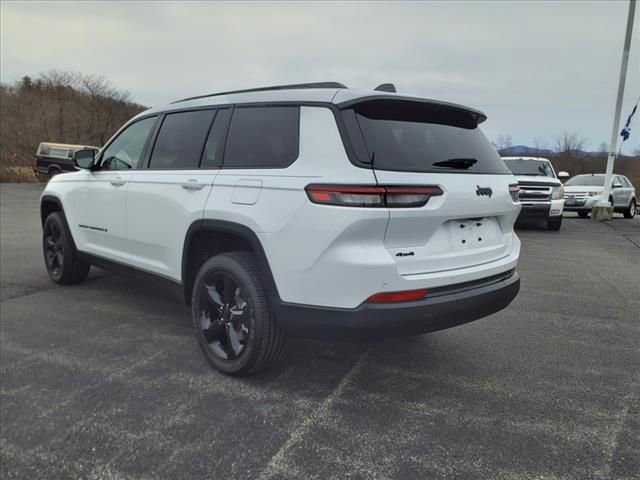 New 2025 Jeep Grand Cherokee L Laredo AWD/4WD image 3