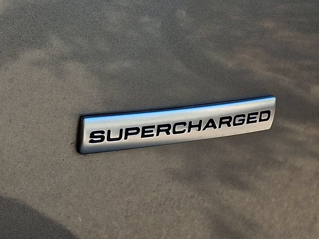 Used 2018 Land Rover Range Rover Supercharged AWD/4WD image 29