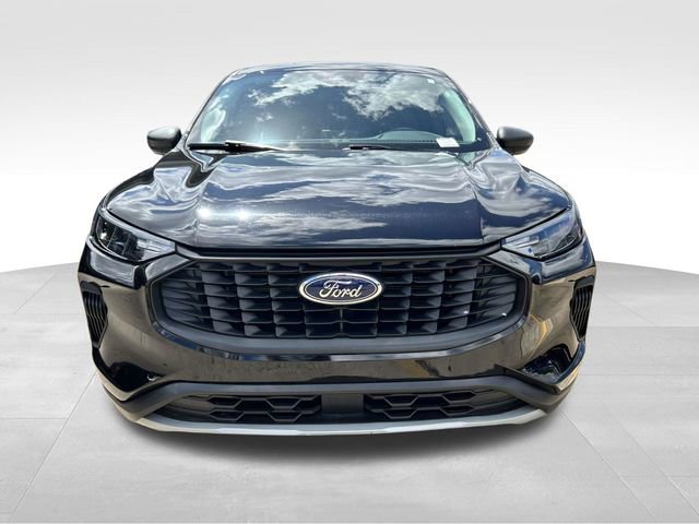Used 2025 Ford Escape Active AWD/4WD image 6