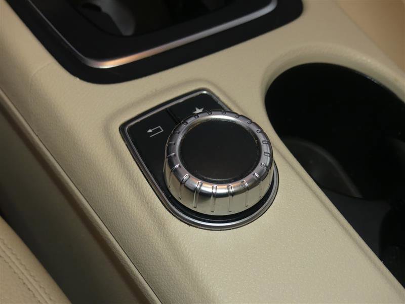 Used 2019 Mercedes-Benz GLA 250 4MATIC image 40