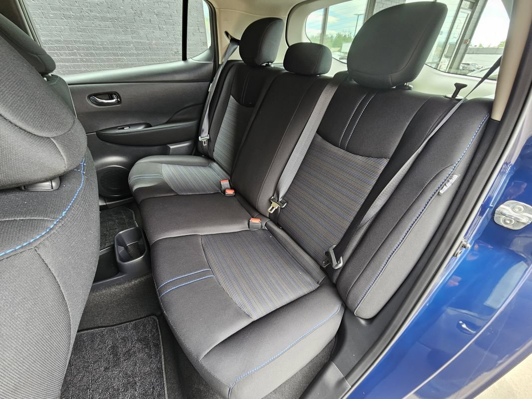 Used 2025 Nissan Leaf S FWD image 15