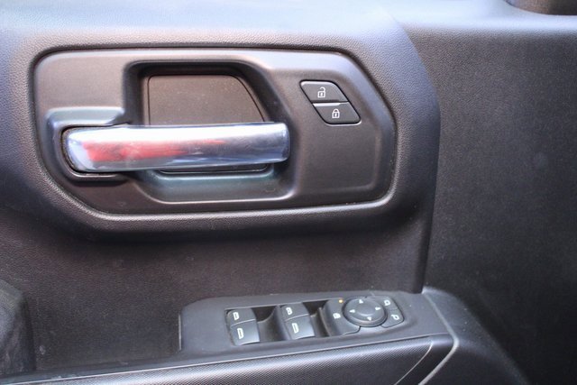 Used 2020 Chevrolet Silverado 1500 Custom image 15