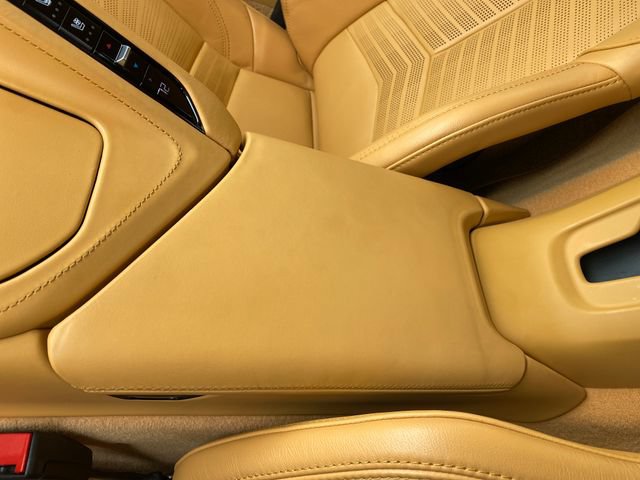 Used 2021 Chevrolet Corvette Stingray Premium Conv w/ Z51 Performance Package RWD image 31