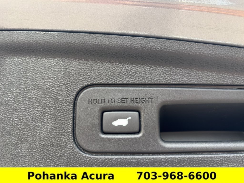 Certified 2026 Acura MDX w/ Technology Package FWD image 27