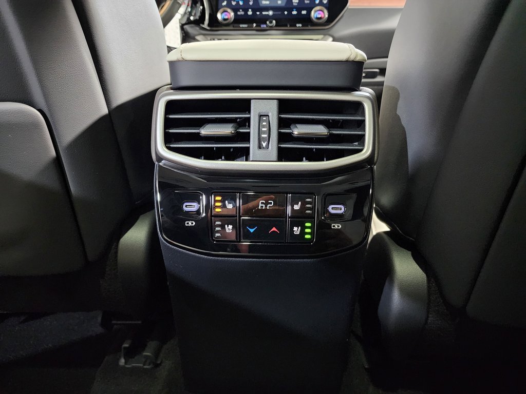 New 2025 Lexus RX 450h AWD w/ Luxury Package image 28
