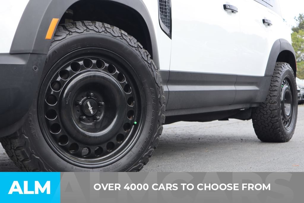 Used 2023 Land Rover Defender 110 S AWD/4WD image 2