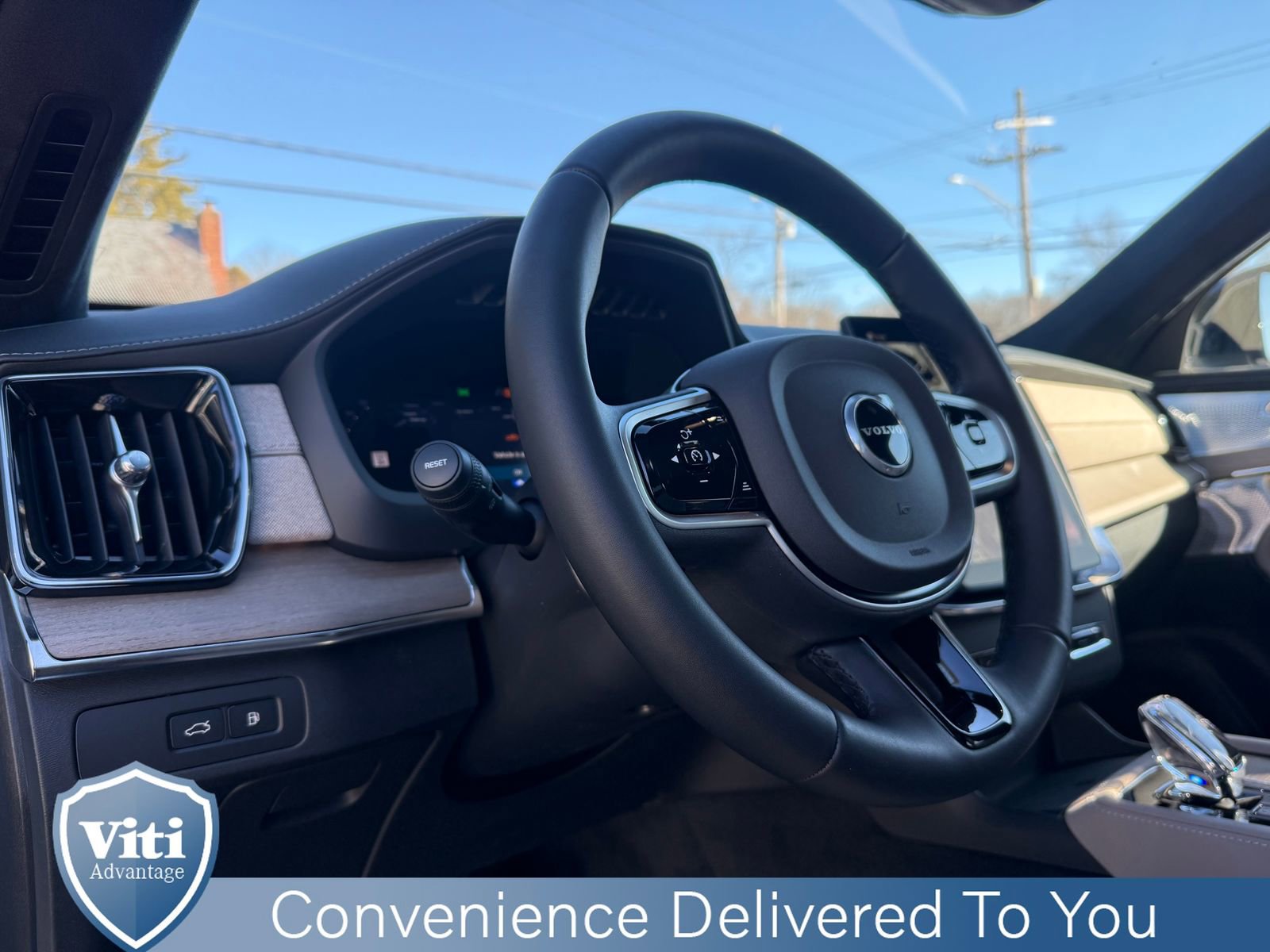 New 2026 Volvo XC90 T8 Ultra w/ Lounge Package image 17