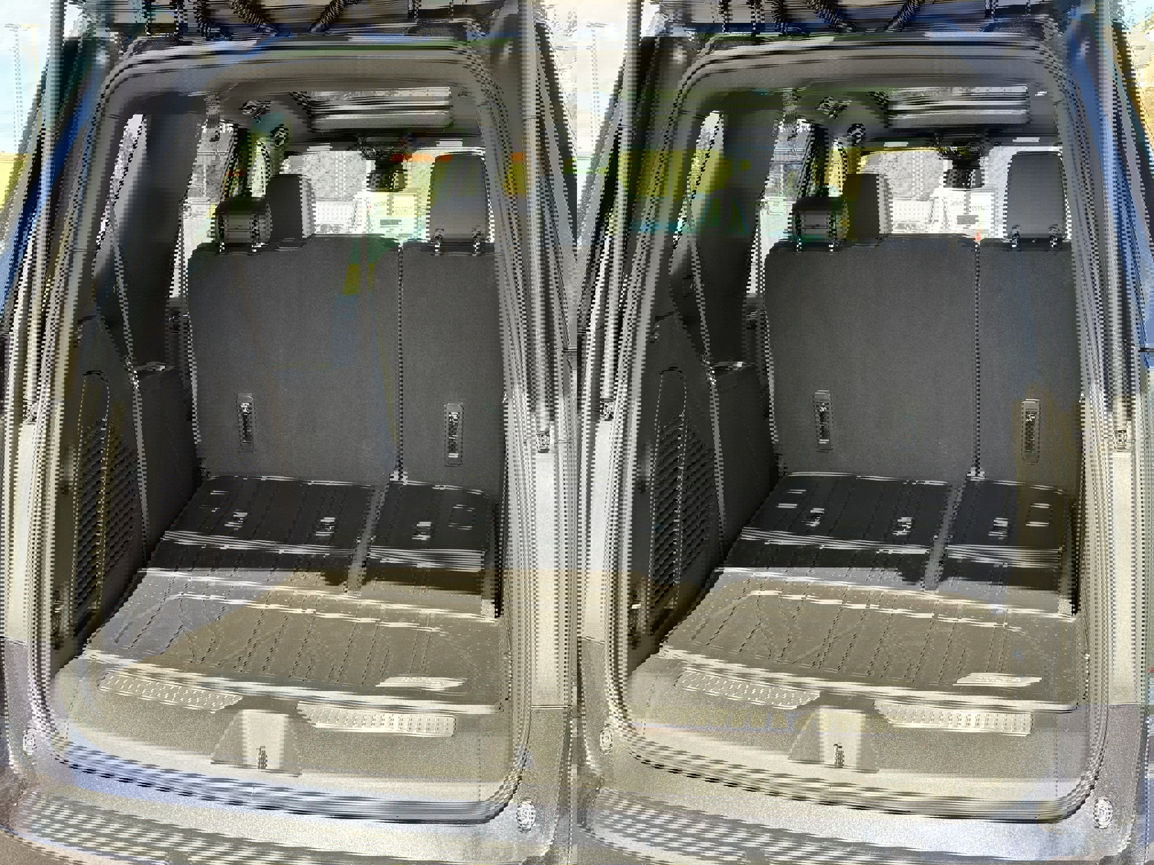 New 2026 Chevrolet Tahoe Z71 image 32