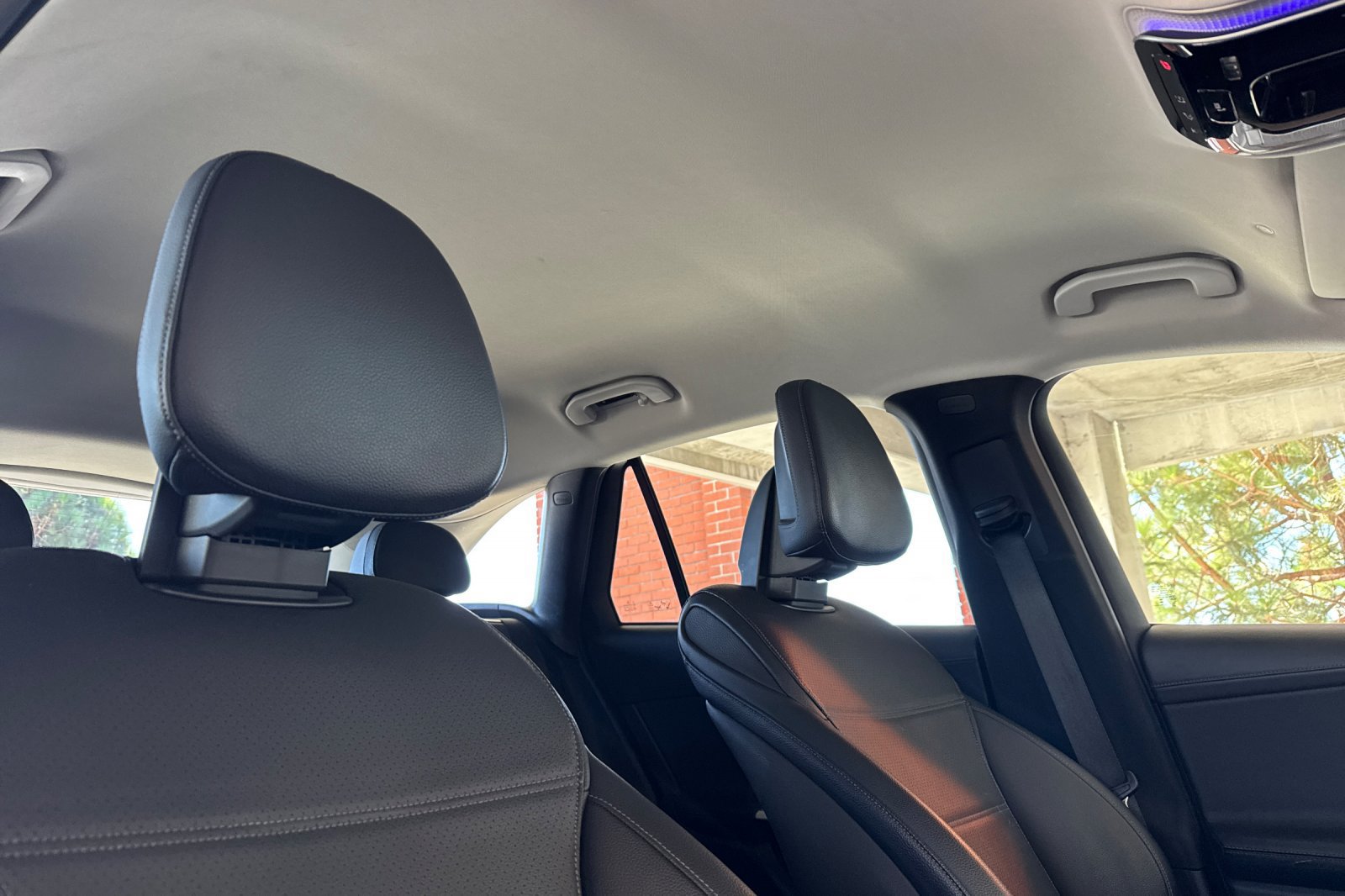 Used 2024 Mercedes-Benz GLC 300 4MATIC image 20