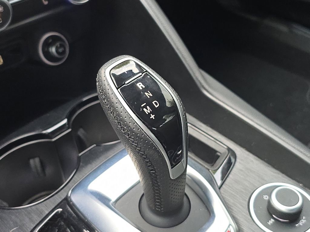 Used 2024 Alfa Romeo Giulia Sprint image 27