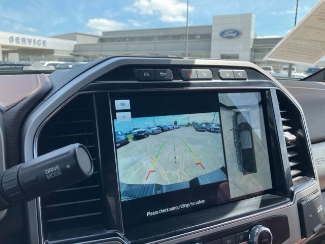 Used 2022 Ford F350 King Ranch w/ King Ranch Ultimate Package AWD/4WD image 31