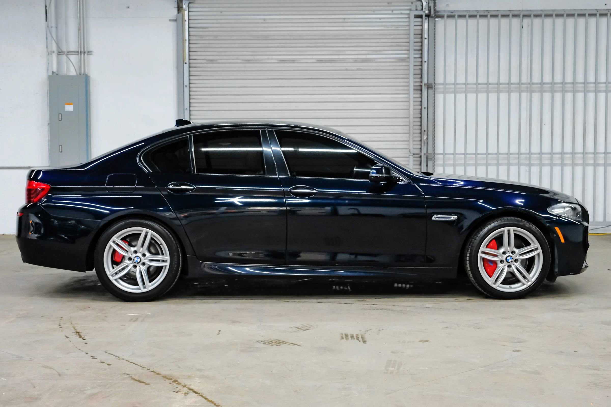 Used 2014 BMW 535i xDrive Sedan AWD/4WD image 8