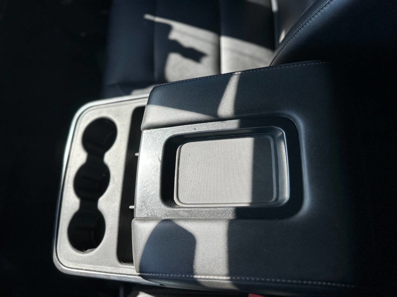 Used 2018 GMC Sierra 1500 SLT w/ SLT Premium Package image 18