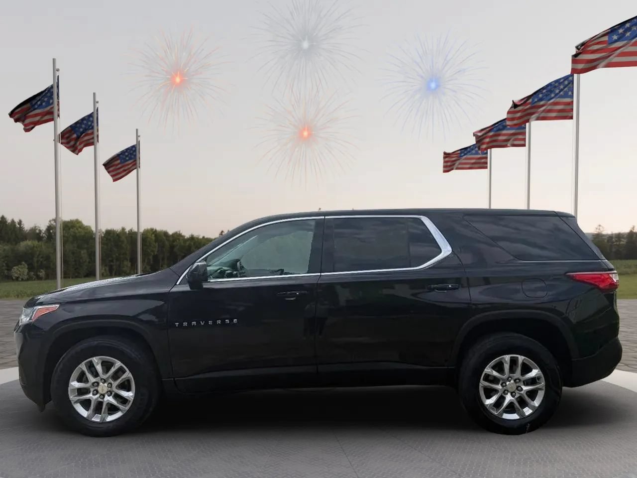 Used 2020 Chevrolet Traverse LS AWD/4WD image 2