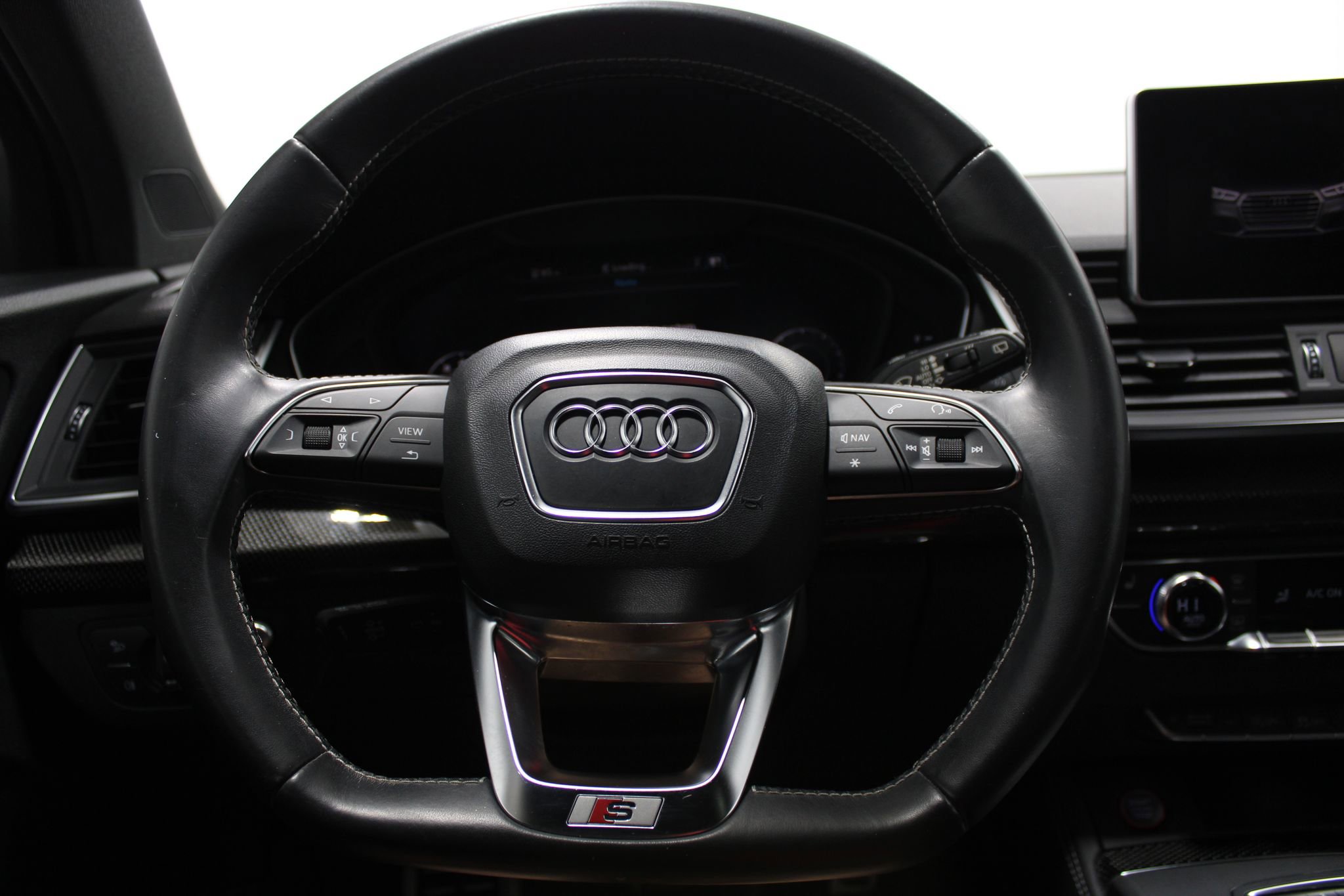 Used 2019 Audi SQ5 Prestige AWD/4WD image 30