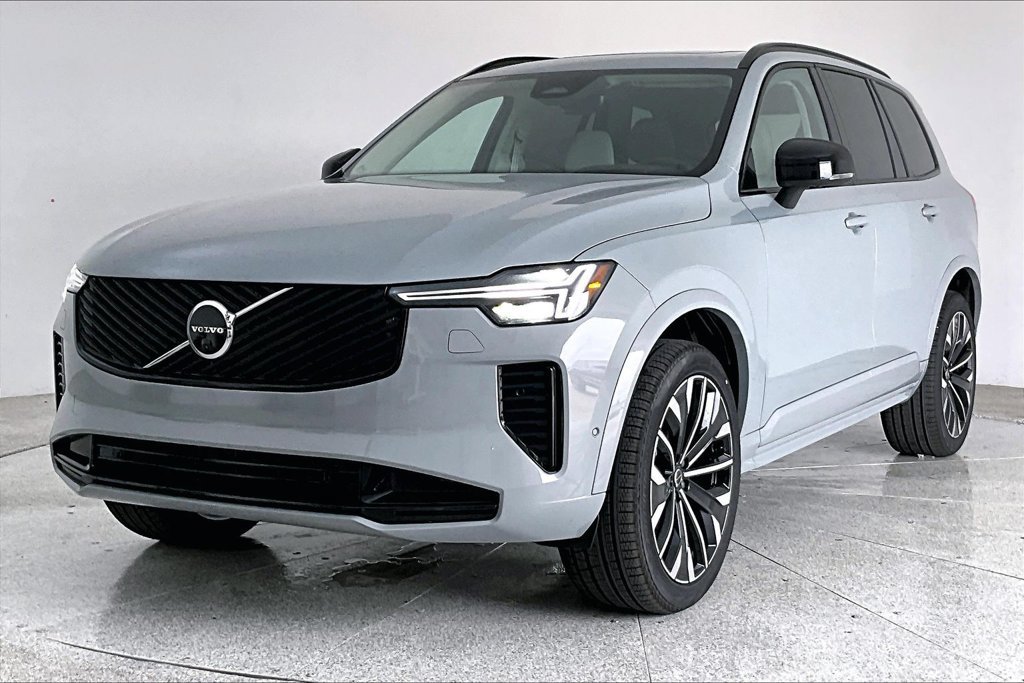 New 2026 Volvo XC90 B6 Ultra w/ Protection Package Premier AWD/4WD image 2