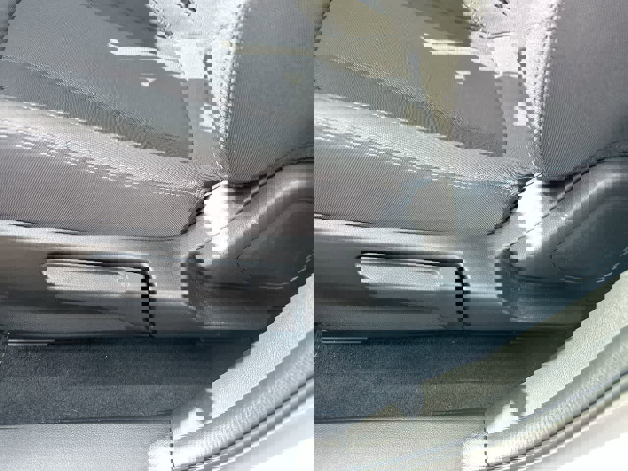 Certified 2024 Subaru Impreza 2.0i image 22