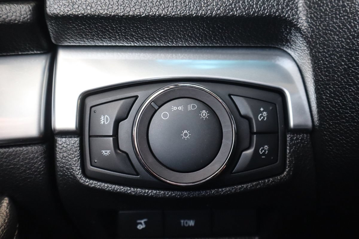 Used 2019 Ford Explorer Sport AWD/4WD image 31