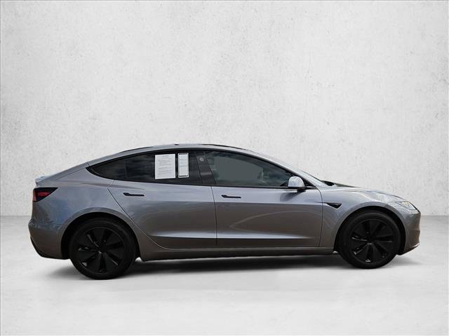 Used 2025 Tesla Model 3 Long Range AWD/4WD image 4