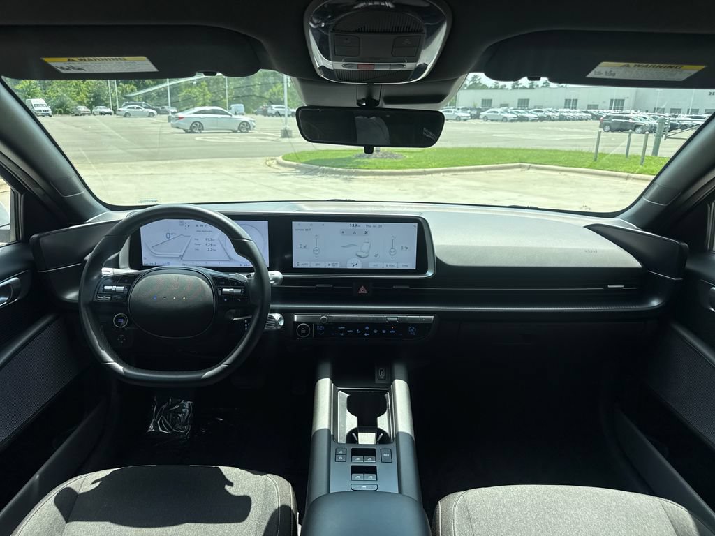 Used 2024 Hyundai Ioniq 6 SE AWD/4WD image 16