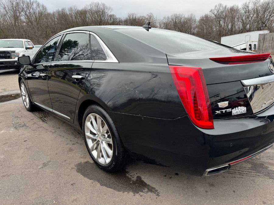 Used 2013 Cadillac XTS Luxury image 10