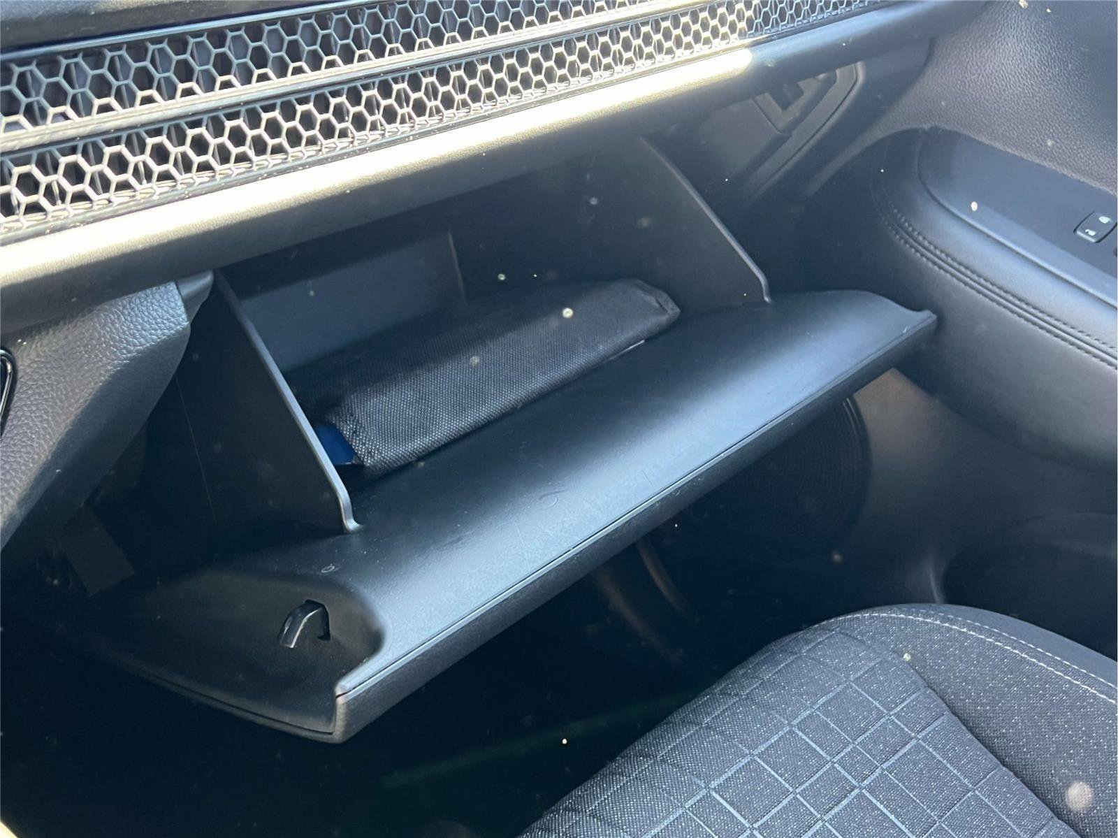 Used 2023 Honda HR-V LX image 39