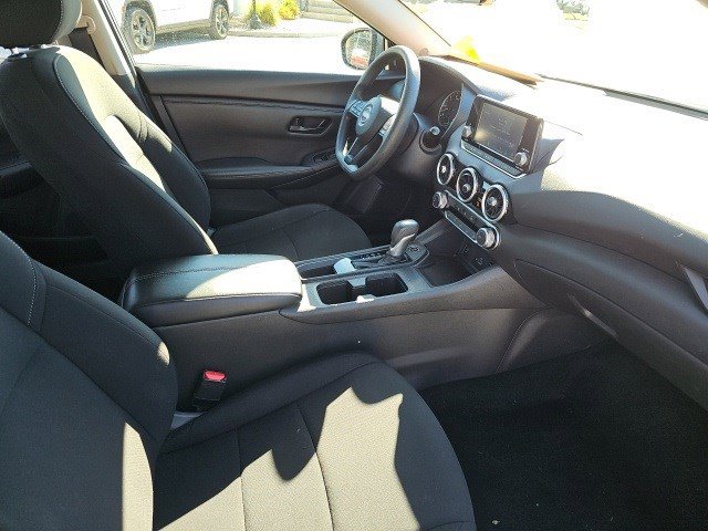 Used 2024 Nissan Sentra S image 11