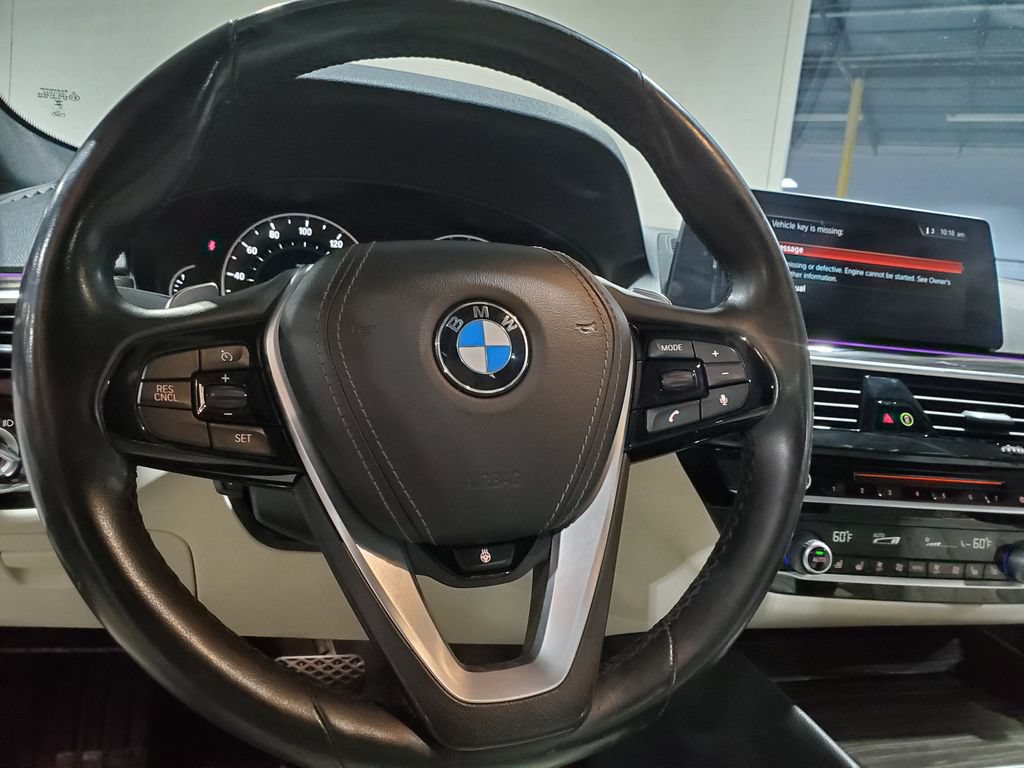 Used 2018 BMW 530i xDrive AWD/4WD image 24