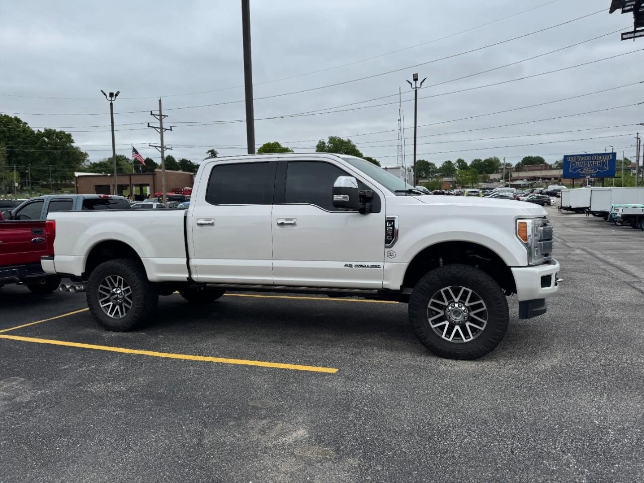 Used 2017 Ford F250 Platinum w/ Platinum Ultimate Package AWD/4WD image 2