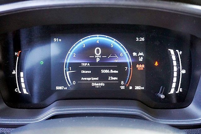 Used 2026 Toyota Corolla LE w/ Carpet Mat Package (TMS) FWD image 31