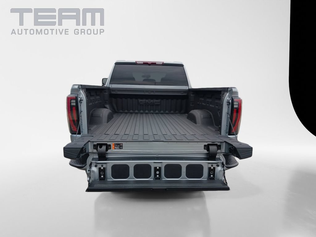 Used 2025 GMC Sierra 2500 AT4 AWD/4WD image 30