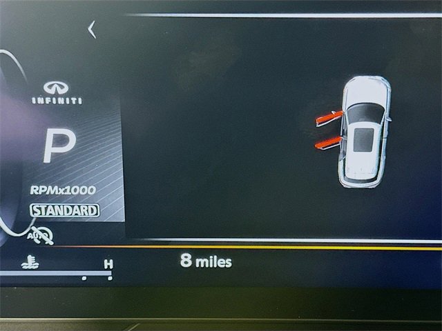 Certified 2025 INFINITI QX60 Luxe image 9