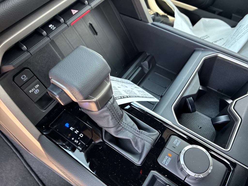 New 2026 Toyota Tundra Limited AWD/4WD image 26