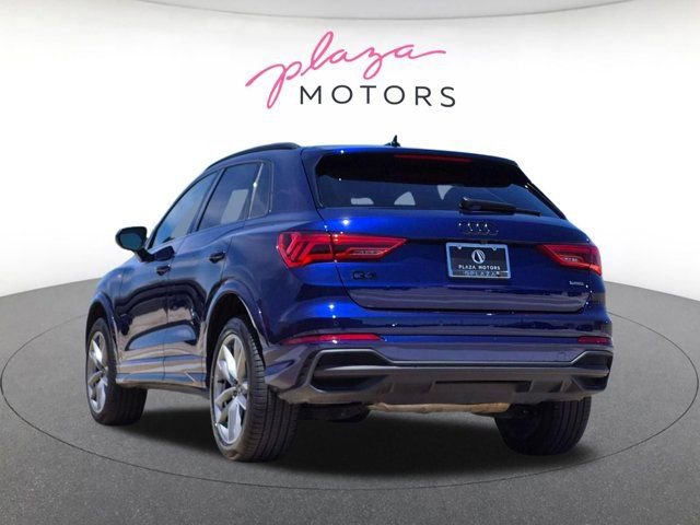 Certified 2024 Audi Q3 2.0T Premium AWD/4WD image 7