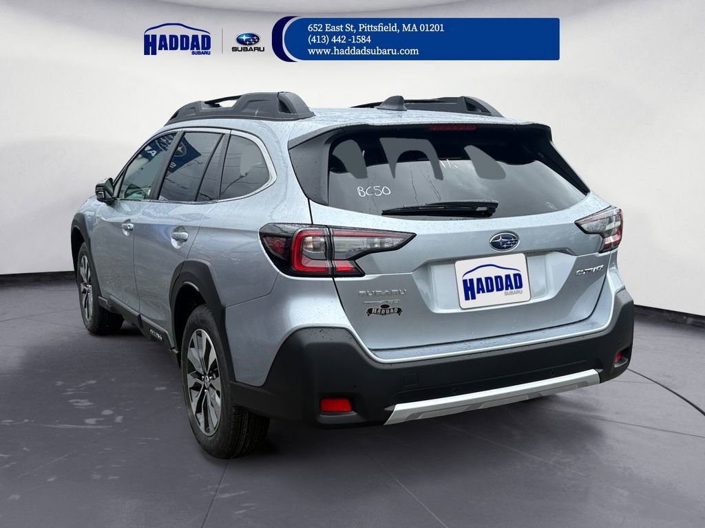 New 2025 Subaru Outback Limited image 3