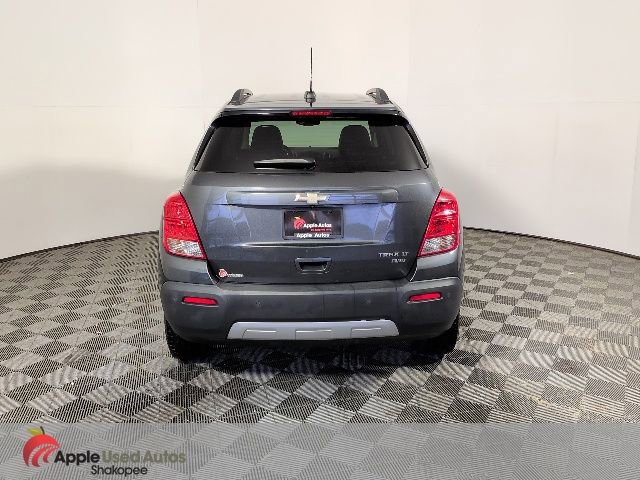 Used 2016 Chevrolet Trax LT w/ LT Sun and Sound Package image 6