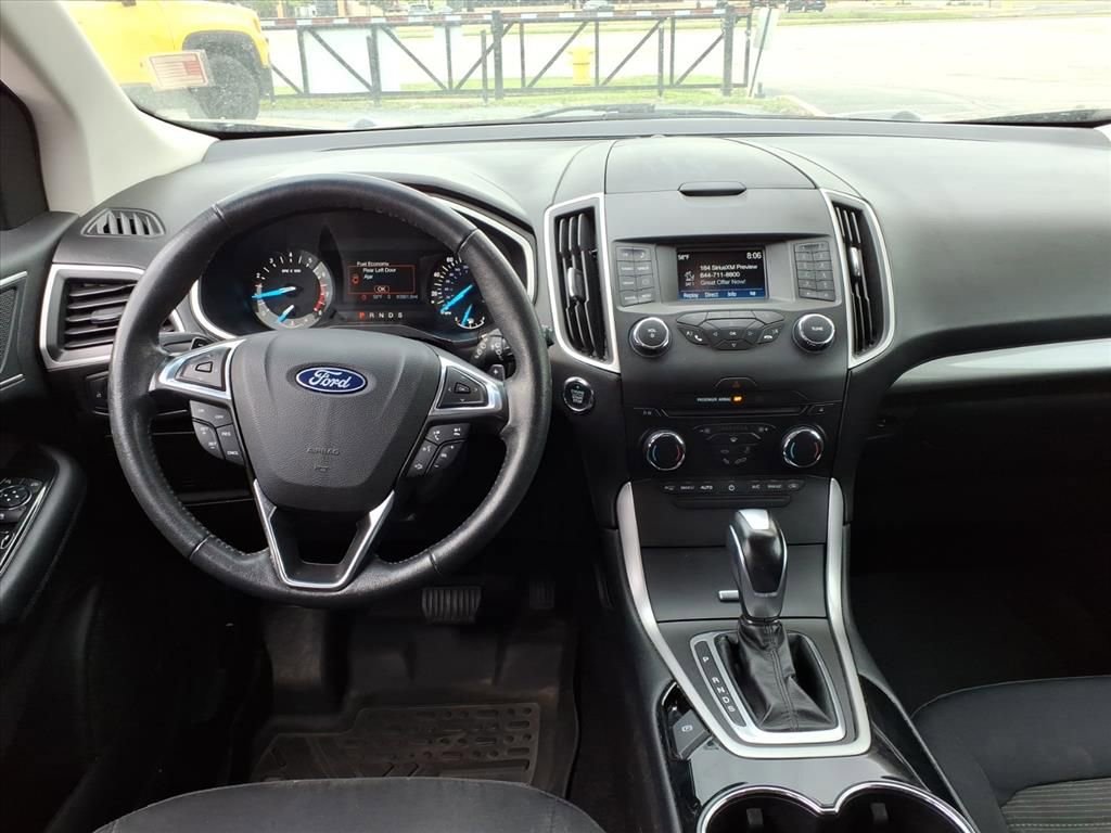 Used 2018 Ford Edge SEL w/ Class II Trailer Tow Package AWD/4WD image 11