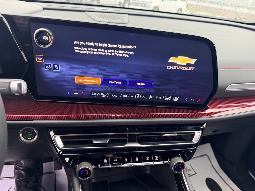 New 2026 Chevrolet Traverse RS w/ LPO, Floor Liner Package image 18