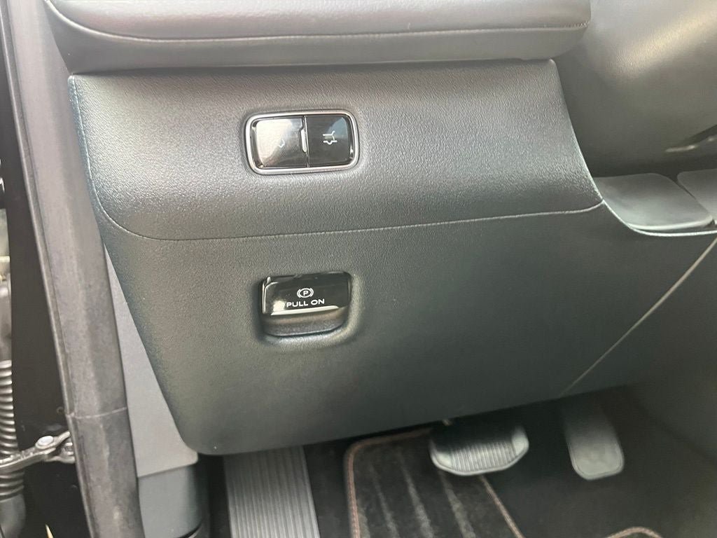 Used 2025 Lincoln Navigator Black Label AWD/4WD image 43